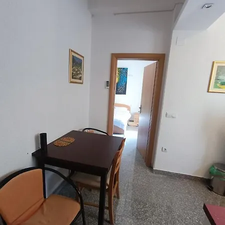 Apartmani Centar Starigrad Exterior photo