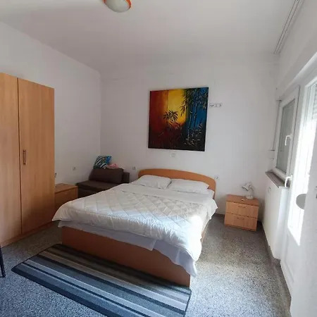 Apartmani Centar Starigrad Exterior photo