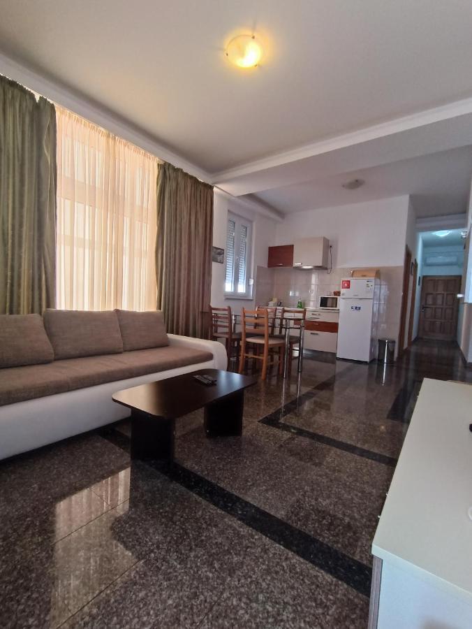 Centar * Starigrad Paklenica